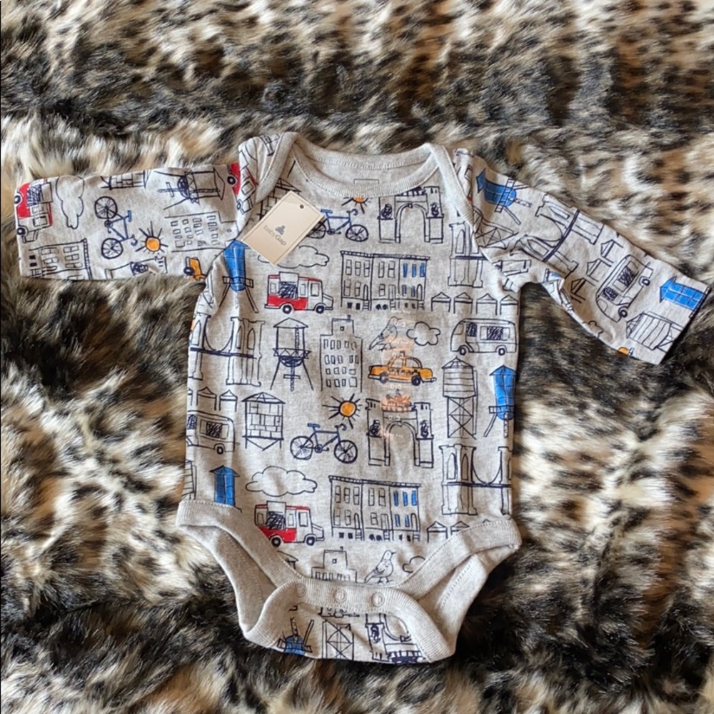 NWT! Baby GAP Boys’ bodysuit (0-3 mo)